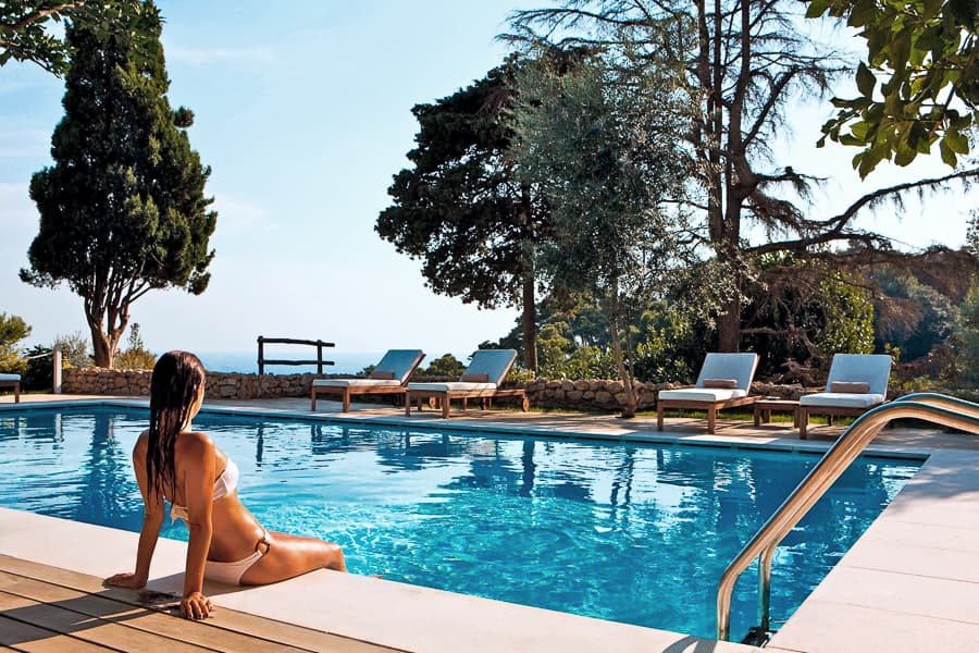 Piscine au bord de la mer, régulée par le NivOmatic